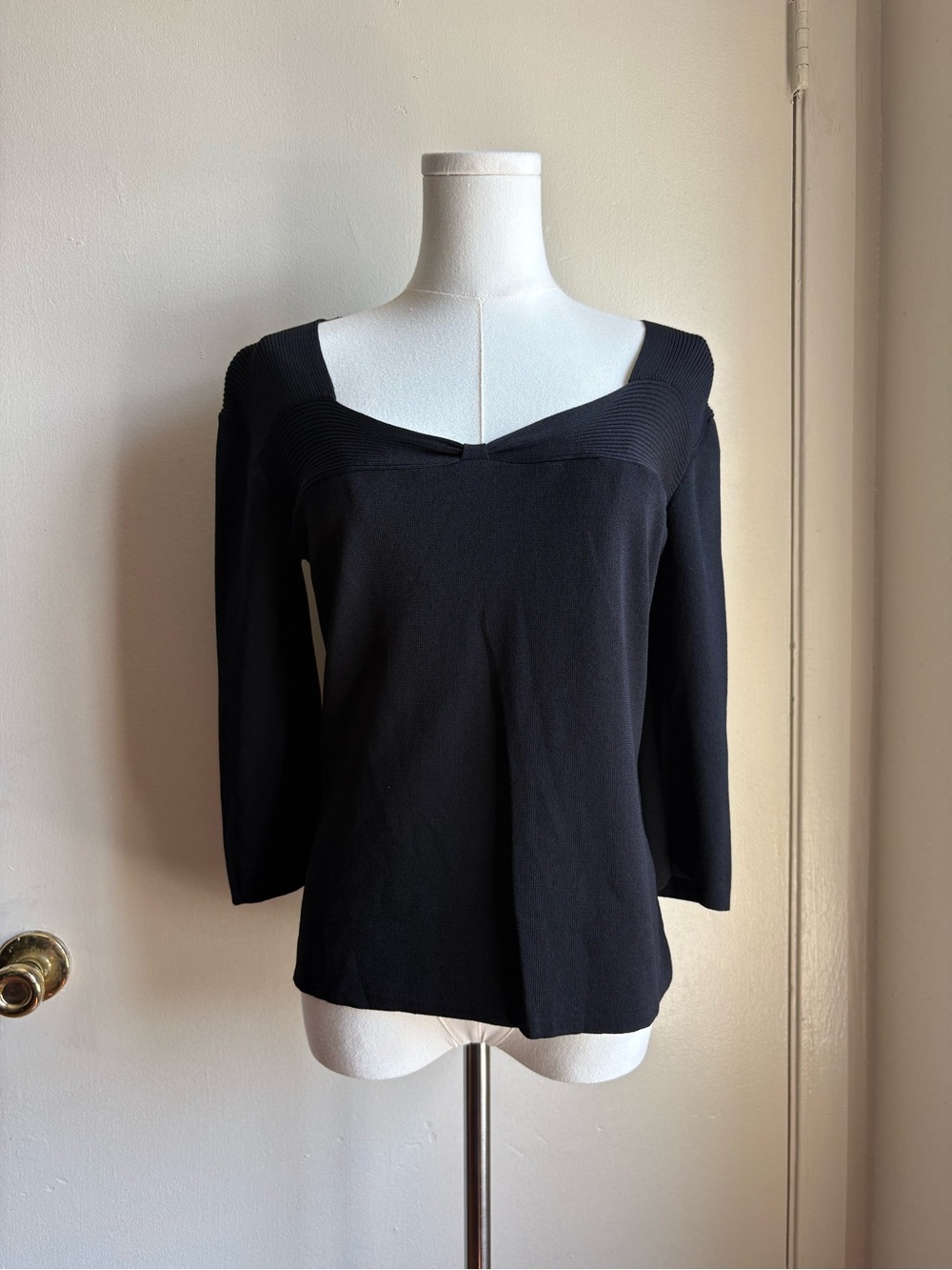 j.a.c 90s vintage noir ribbed mid sleeve top
